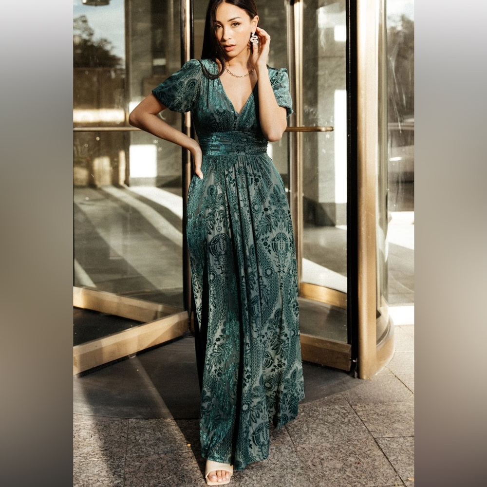 Women’s Baltic born dress